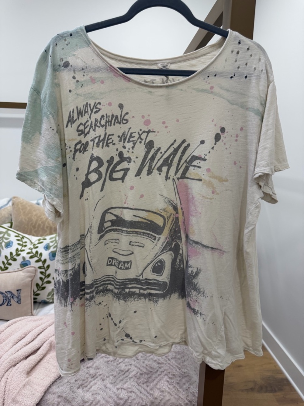 Magnolia Pearl Graphic 'Big Wave' Surf Beetle Tee - Picture 4 of 4